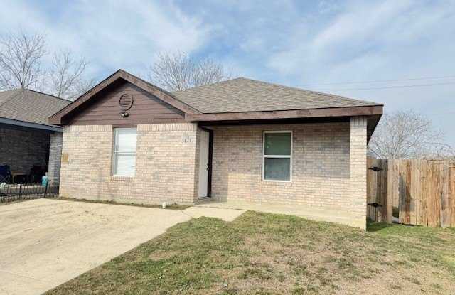 5823 Bowsprit photos photos