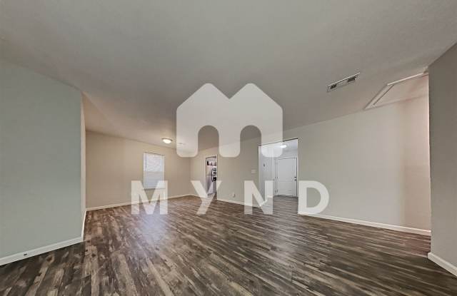 6932 Delta Lake Dr Gallery 2