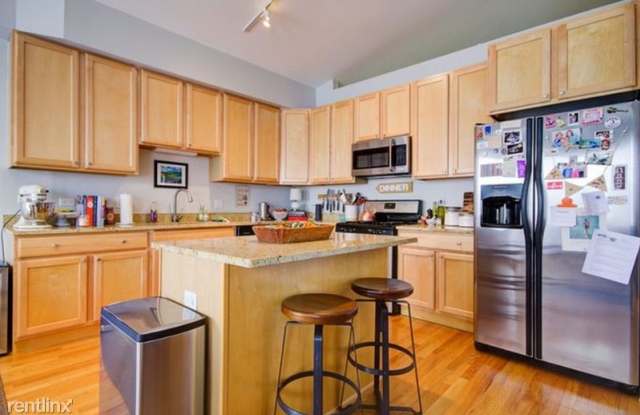 2509 N Milwaukee Ct 3S - 2509 North Milwaukee Avenue, Chicago, IL 60647