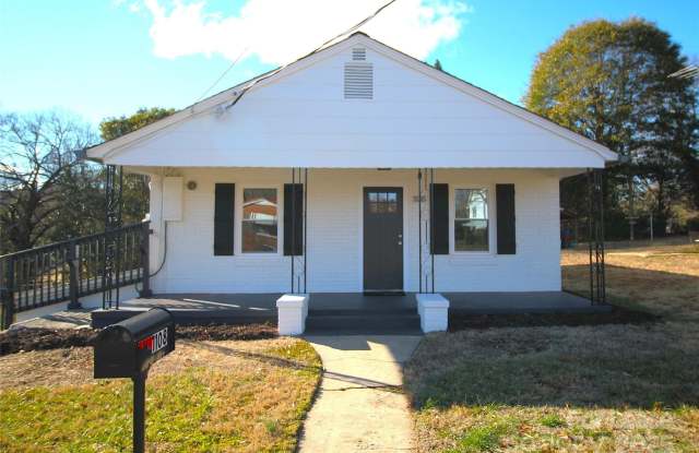 1108 Lutz Street SW photos photos