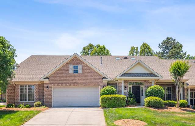 NW Brick Townhome, Granite Counter-Tops, Wood Floors, FP, Garage! photos photos
