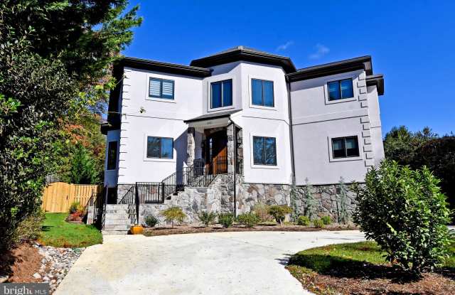 6202 CHESTERBROOK ROAD - 6202 Chesterbrook Road, McLean, VA 22101
