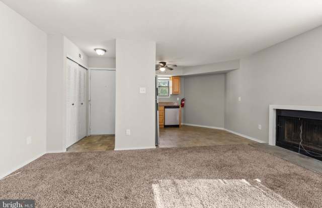 4107 TRACY Court Gallery 3