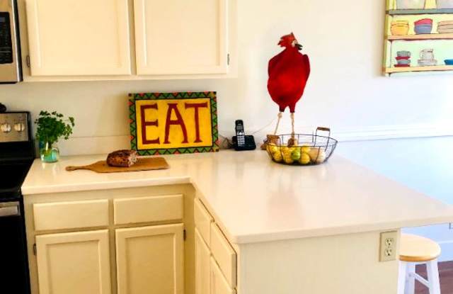 534 Carnation Ct Gallery 2