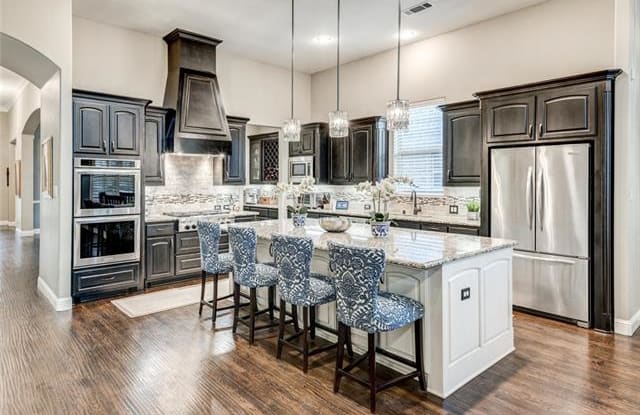 224 Old Grove Road - 224 Old Grove Road, Colleyville, TX 76034