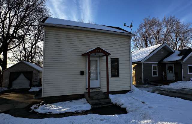 305 S Western Ave photos photos