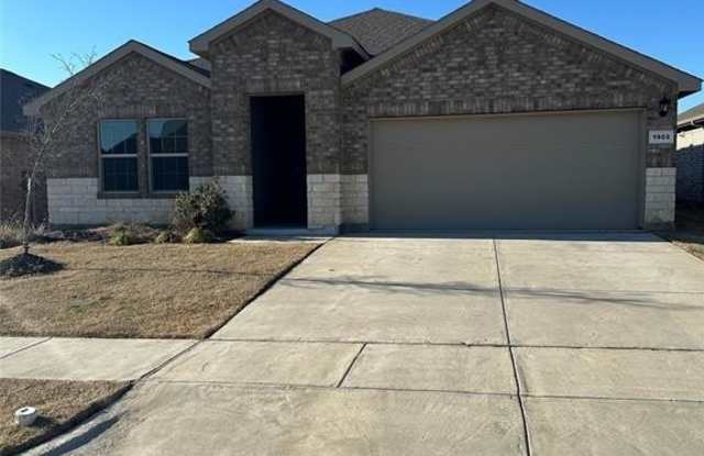1902 Skylar Lane - 1902 Skylar Lane, Cleburne, TX 76033