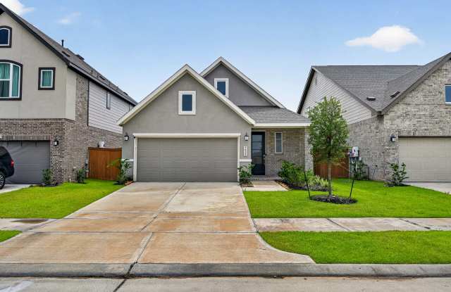 5822 Majestic Sky Drive Gallery 1