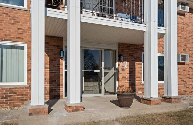 Hillcrest Apartments photos photos