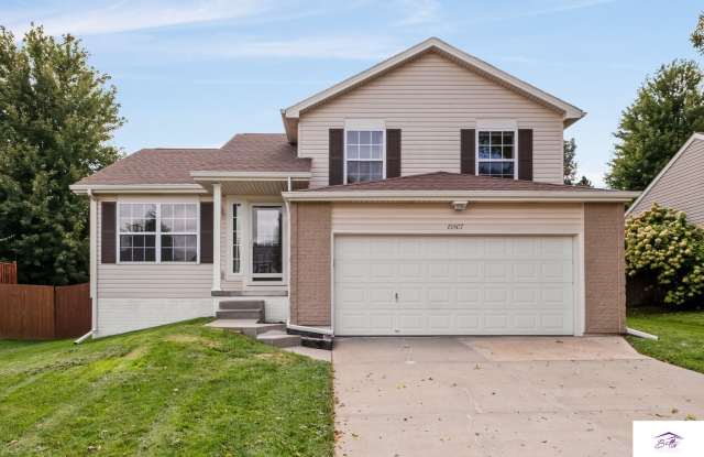 AVAILABLE NOW! - 15807 Willow Street, Sarpy County, NE 68136