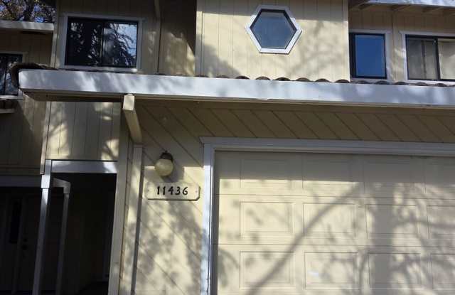 3-Bedroom Condo Near Columbia Jr. College - 11436 Columbia Village Drive, Columbia, CA 95370 3-Bedroom Condo Near Columbia Jr. College - 11436 Columbia Village Drive, Columbia, CA 95370
