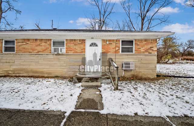 2412 N Lesley Ave photos photos