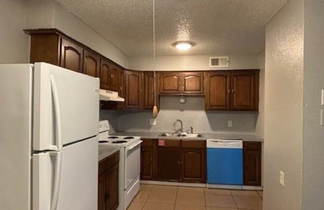 4018 Holly Dr - 08 Gallery 3