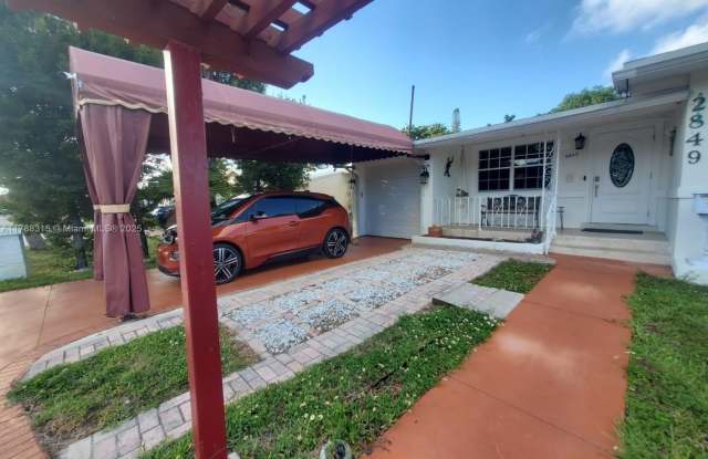 2849 Dewey St - 2849 Dewey Street, Hollywood, FL 33020