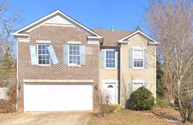 Room in 4 Bedroom Home at Matthew Allen Cir photos photos