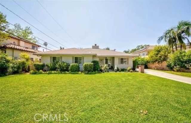 2415 El Capitan Avenue photos photos