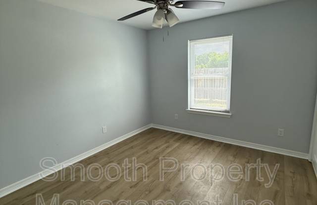 8699 Riverstone Drive Gallery 3