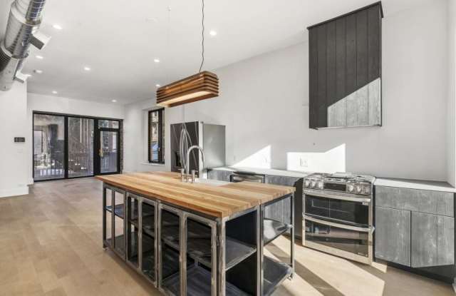 1414 North Maplewood Ave. photos photos