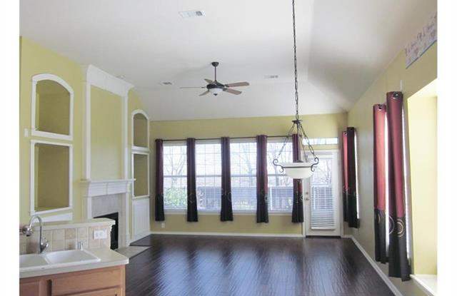 405 Stonebridge Circle Gallery 4