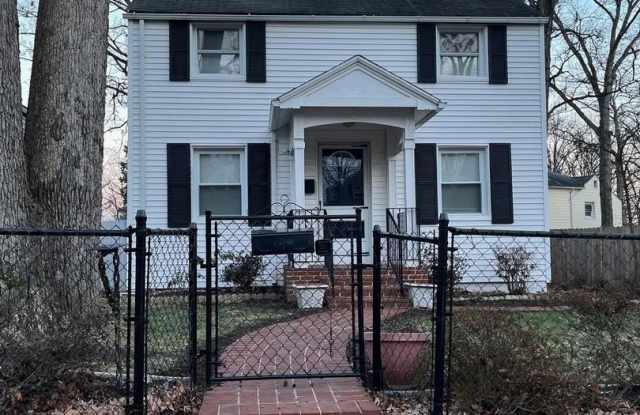 1077 S EDISON Street photos photos