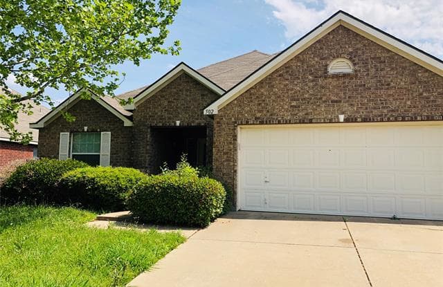 502 Calgaroo Place - 502 Calgaroo Place, Arlington, TX 76002
