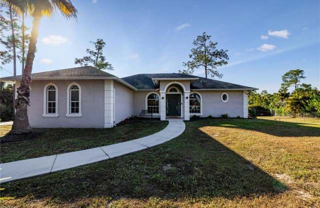 461 Everglades Boulevard North - 461 Everglades Boulevard North, Collier County, FL 34120
