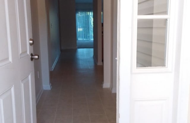 2894 Centerwood Drive North Gallery 4