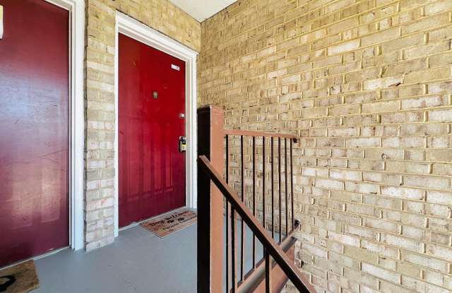 8665 GREENBELT Road Gallery 2