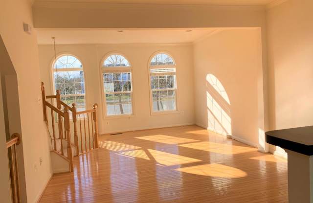 43724 CALISTOGA SQ #22 Gallery 2