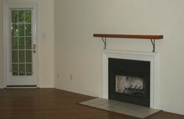 6016-C Gray Gate Ln Gallery 2