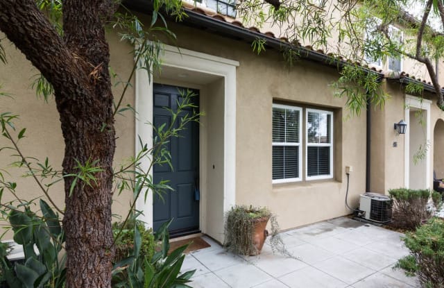 404 Calle Campanero - 404 Calle Campanero, San Clemente, CA 92673