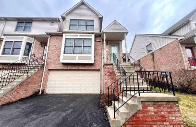 Beautiful Townhome - 3 bedroom 2.5 bath - Must see! - 108 Woodcrest Drive, Enlow, PA 15108