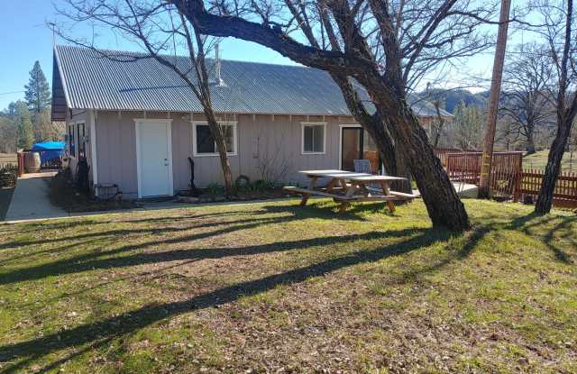 Rental on Cobb Mountain ! photos photos