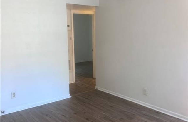 509 W Ocean View Avenue Gallery 2
