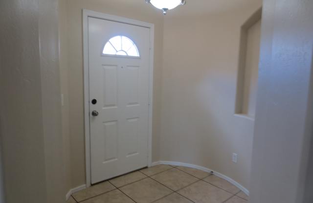6609 W. Shaw Butte Dr. Gallery 2