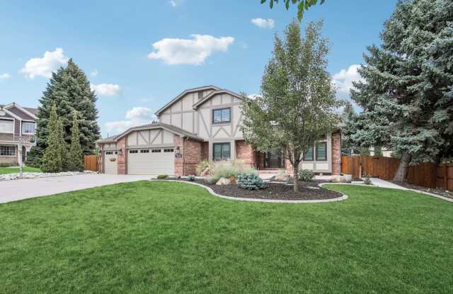 Rare Rental Opportunity in The Hamlet, Luxury 4 bed/4 bath with office! Gallery 1