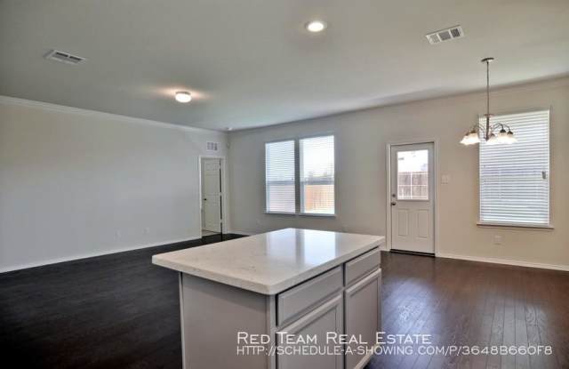 2305 Bernese Lane Gallery 4