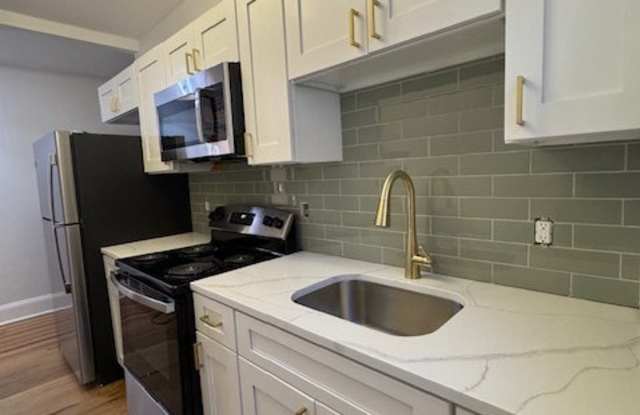 74 Upper Main Street photos photos