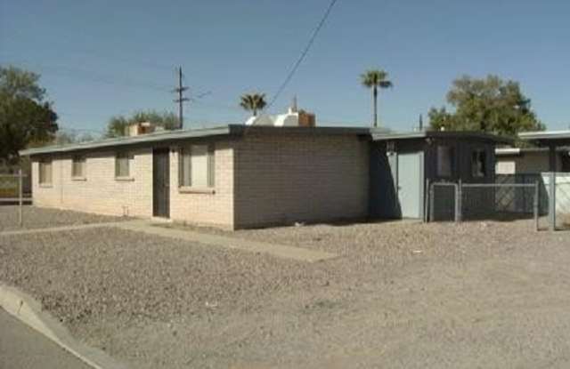 3403 E Glenn Street photos photos