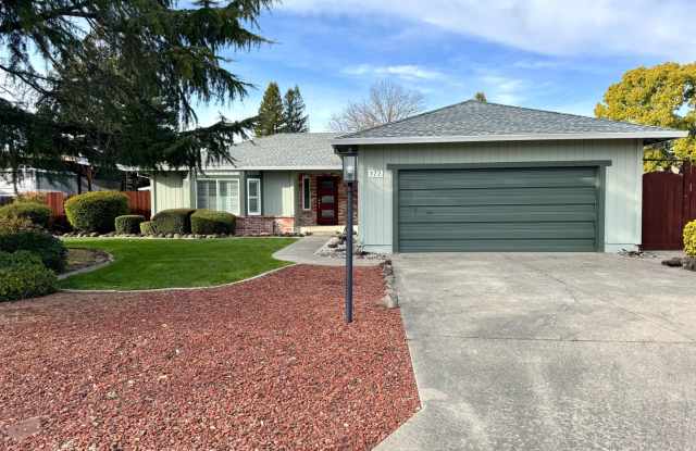Spacious three bedroom home in desirable Windsor neighborhood! - 177 Merner Drive, Windsor, CA 95492
