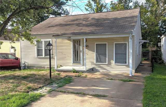 138 Deane Court - 138 Deane Court, Sunset Hills, MO 63127