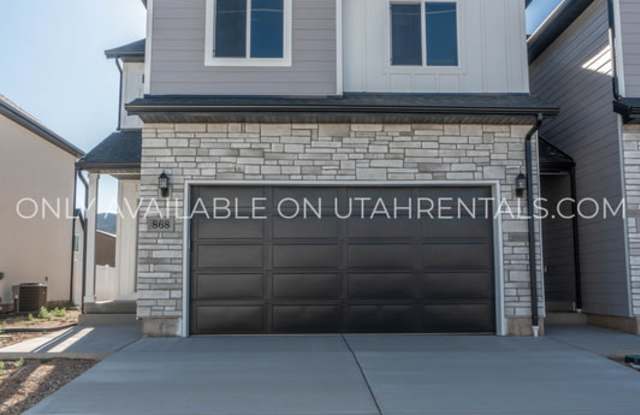 868 N 200 W photos photos