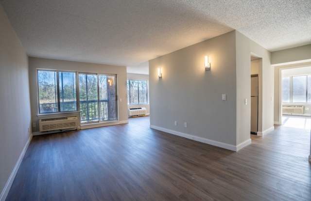 171 Wellington Ct photos photos