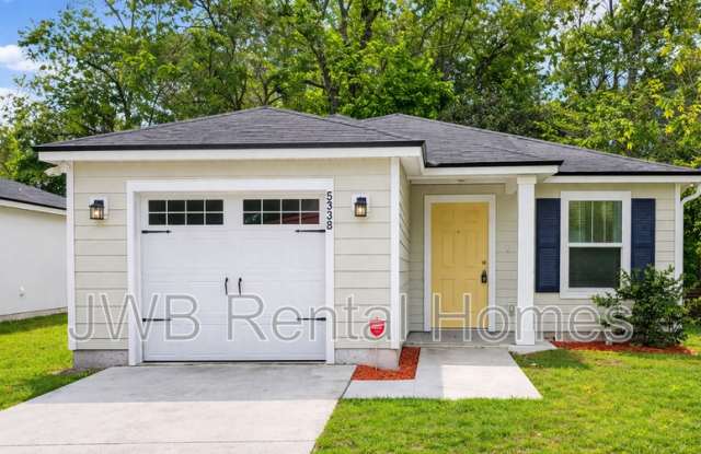 5338 Chenango Blvd photos photos