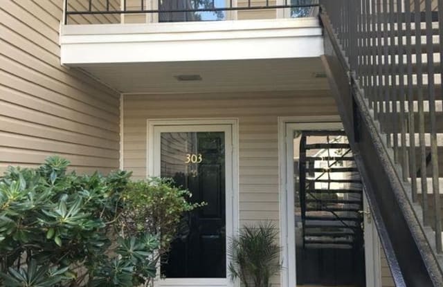 304 Ridgefield Dr - 304 Ridgefield Drive, Peachtree City, GA 30269