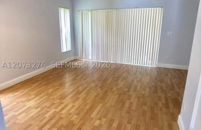 12218 SW 8th Ct Gallery 4