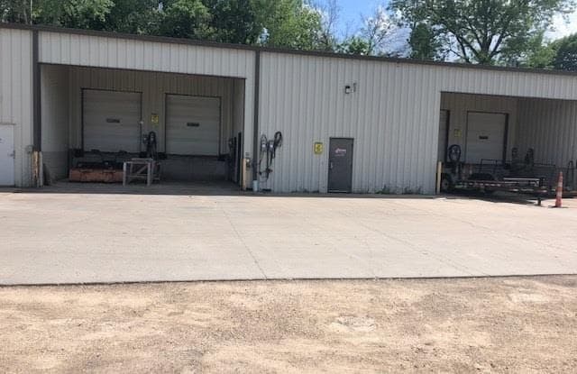 2340 Rockdale - 2340 Rockdale Road, Dubuque, IA 52003