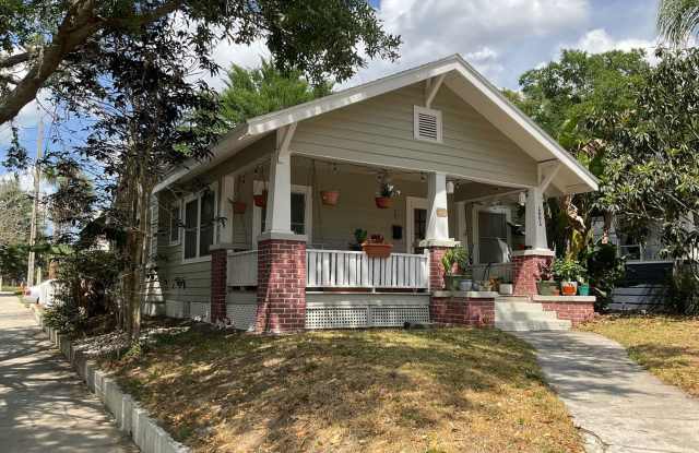 Cute, corner lot 2 bedroom 2 bath historic single family home photos photos