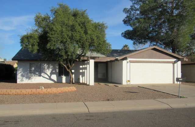 7609 N 34TH Avenue Gallery 2