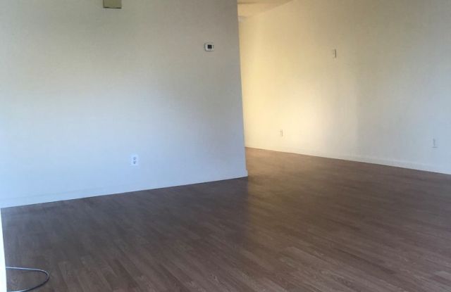 Cozy 2 bedroom duplex in Turlock photos photos